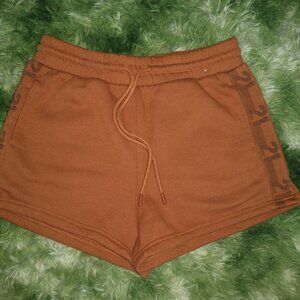 Mid-rise Sweat Shorts